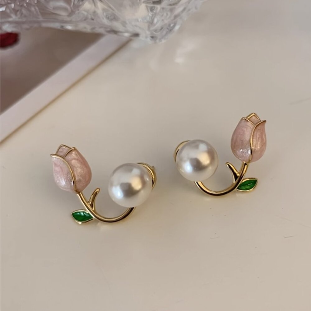 Elegant Pink Tulip & Imitation Pearl Stud Earrings